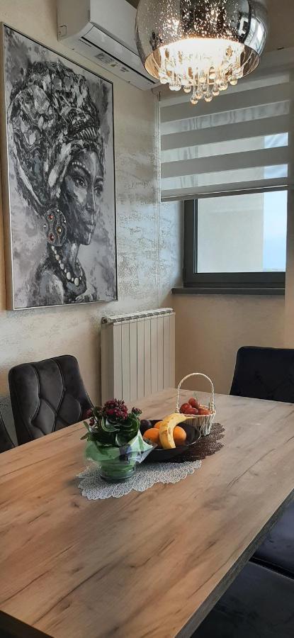 Gigi Apartment Belgrad Exterior foto